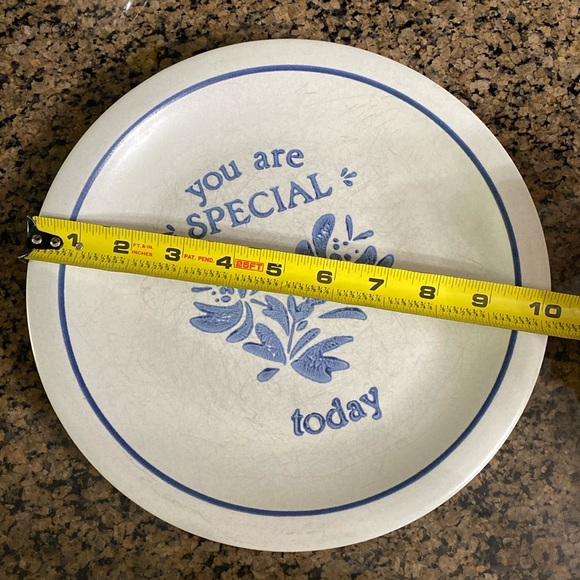 Vtg Yorktown by PFALTZGRAFF "You Are Special" Dinner replacement stoneware Plate - Picture 8 of 9